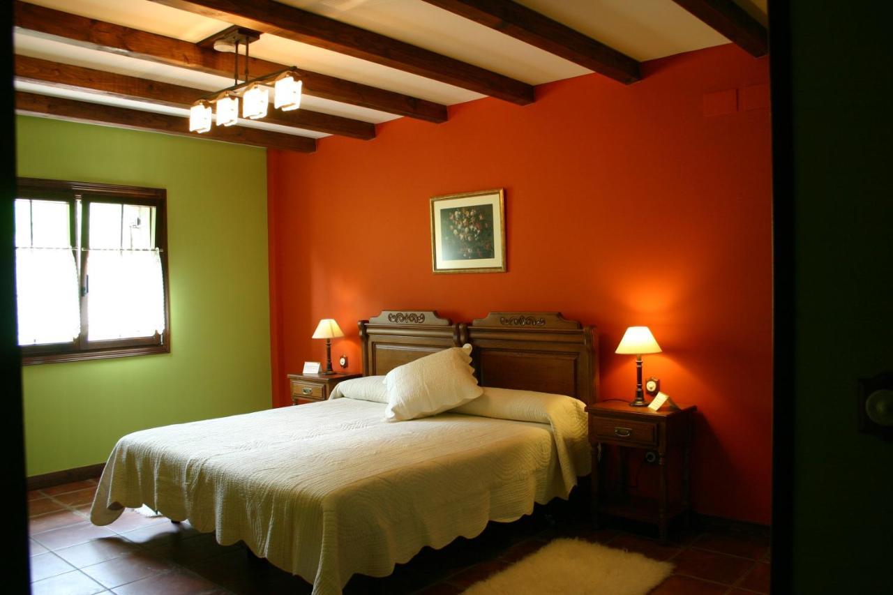 Eco Hotel Rural Lurdeia - Adults Only Bermeo Quarto foto